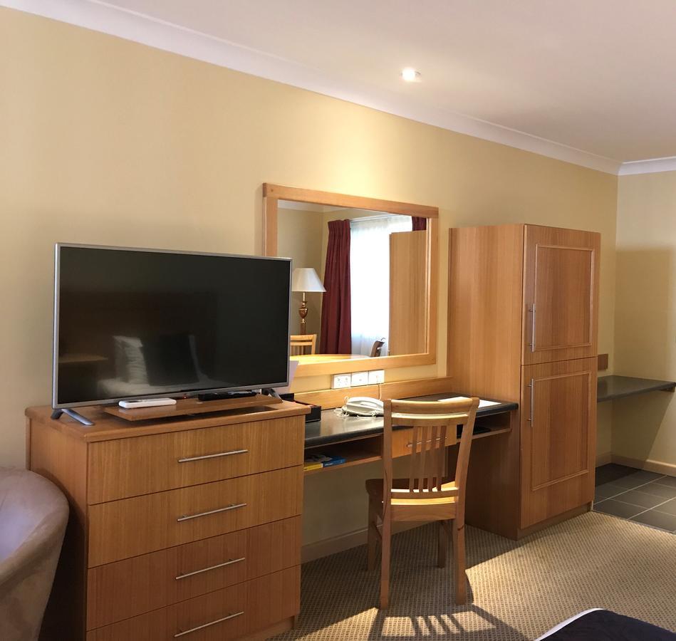 Sunseeker Motor Motel